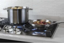 GE Profile PGP7030SLSS 30″ Built-in Gas Cooktops