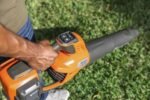 Husqvarna 350iB Leaf Blaster Battery Leaf Blower - Image 7