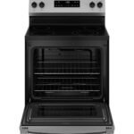 GE 30″ Freestanding Electric Range - Image 4