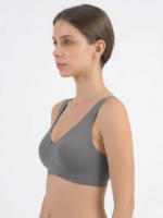 Deep V Wireless Bra with Natural Lift - Image 11
