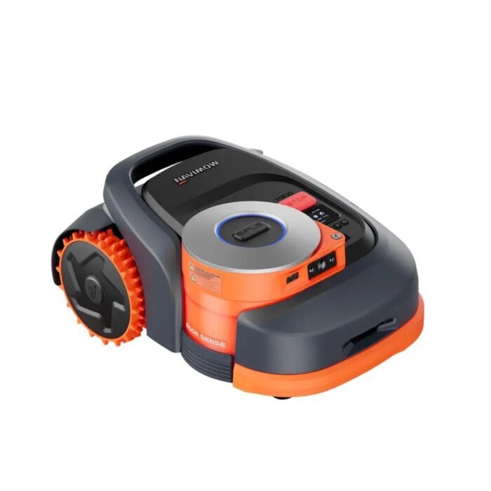 1-23_b8f0a957-6e8e-4385-8d23-945d25d6e564-700x700-1.jpg Segway Navimow H215E Robotic Mower - Image 1