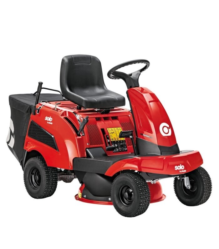 127486-700x795-1.jpg solo by AL-KO R 7-63.8 A Comfort Ride-On Lawnmower - Image 1