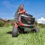 solo by AL-KO Comfort T18-111.4 HDS-A V2 Petrol Side Discharge Mulching Lawn Tractor 111cm - Image 5