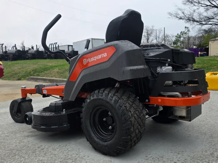 Husqvarna Z248F 48-Inch Zero Turn Lawn Mower with 21.5 HP Kawasaki Engine - Image 2