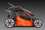 Husqvarna LC 137i Cordless Lawn Mower 37.5cm - Image 4