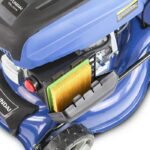 Hyundai HYM430SP Self-Propelled Petrol Lawn Mower 43cm - Image 4