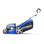Hyundai HYM460SP Self-Propelled Petrol Lawn Mower 46cm - Image 3