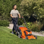 Husqvarna LC 247i Cordless Lawn Mower 47cm - Image 5