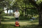 Husqvarna LC 251iS Self-Propelled Cordless Lawn Mower 51cm - Image 4