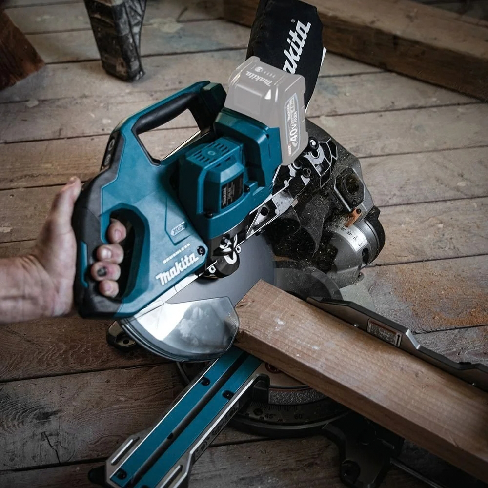 Makita-LS1219L-12″-Dual-Bevel-Sliding-Compound-Miter-Saw-with-Laser_2.png